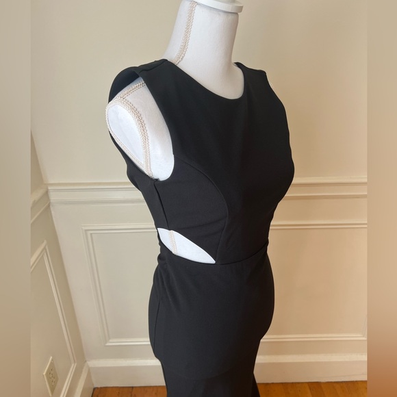 Lulu’s Utterly Smitten Black Cutout Side Maxi Dress - Picture 3 of 7